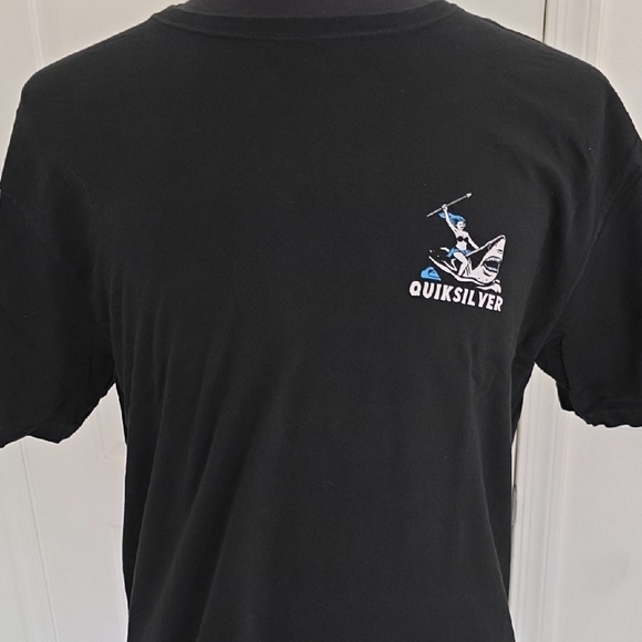 Quiksilver Black Graphic Tee - Picture 1 of 3